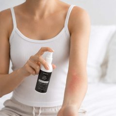 SOS Derma Reset - Hypoalergenní zklidňující mlha s antibakteriálními vlastnostmi