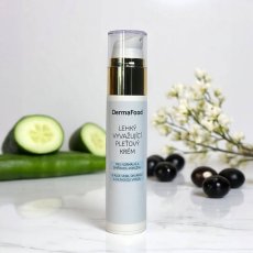 Lehký vyvažující krém pro normální a smíšenou pleť - 50 ml